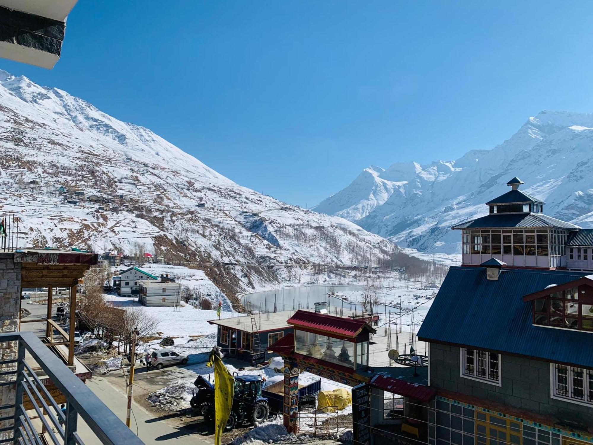 The Bulevar - Whispering Willows Hotel Sissu Exterior foto